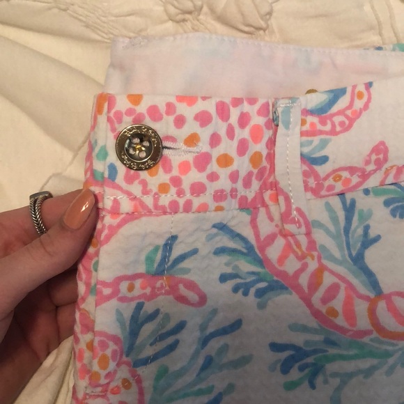 Lilly Pulitzer Walsh Shorts - Picture 3 of 5